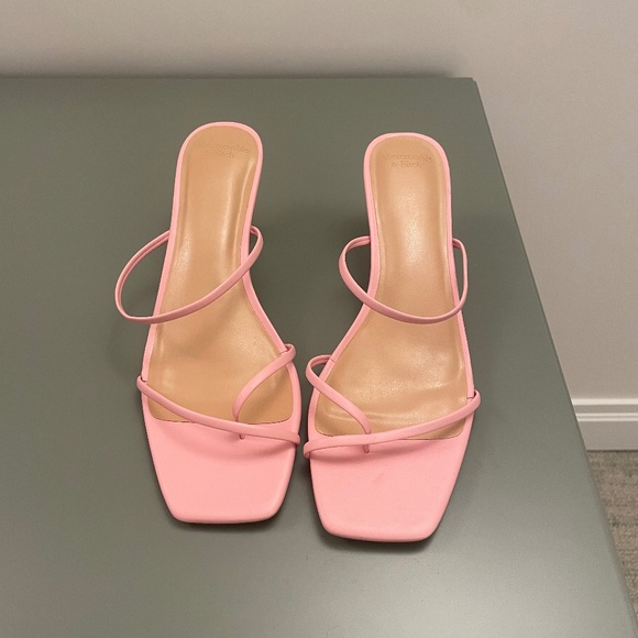 Abercrombie & Fitch Shoes - Abercrombie Pink Heels NWOT